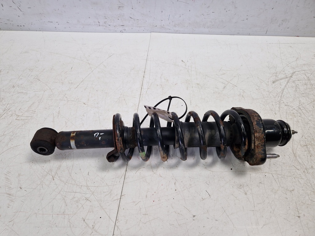 [MTD-508696] Puntal de amortiguador Mitsubishi ASX GA 2.2 DI-D 4WD 4N14