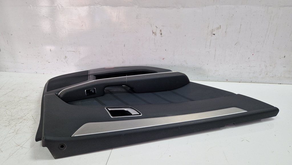 [MTD-509817] Revestimiento de puerta Mercedes Clase E W212 2.2 CDI E 250 OM651.924 A2127300170
