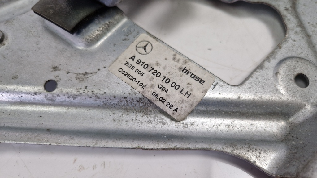 [MTD-510817] Motor del elevalunas delantero izquierdo Mercedes Sprinter B907 317 CDI 2022