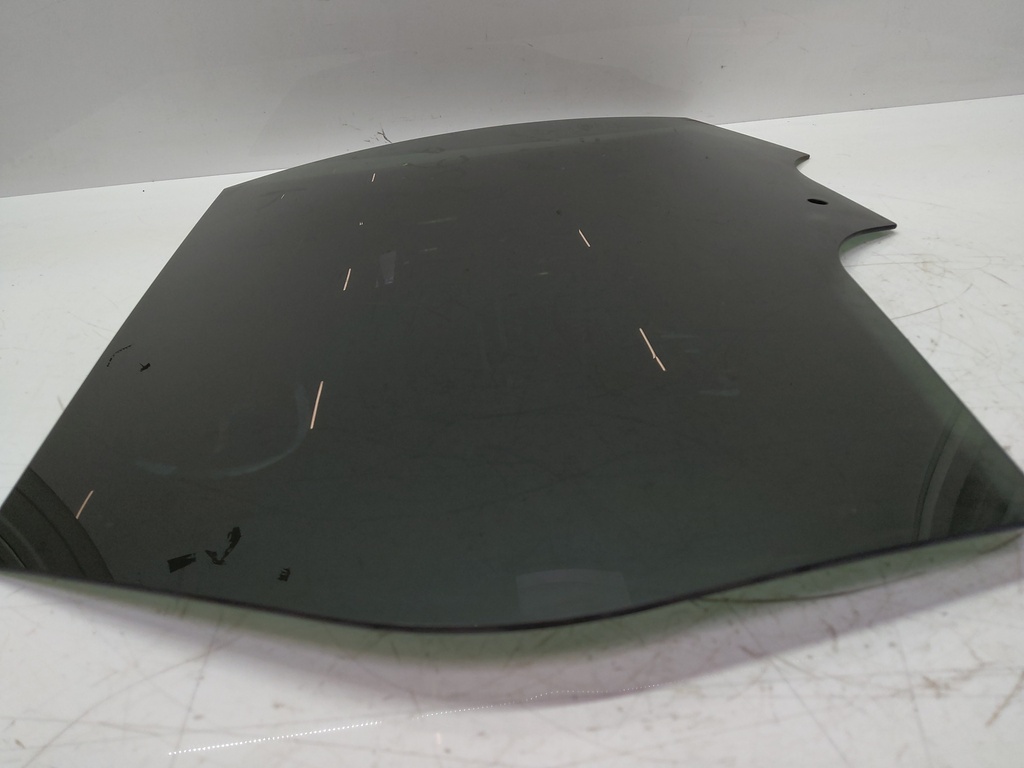 [MTD-511008] Ventana Land Rover Discovery Sport L550 2.0 D 204DTA AJ20D4