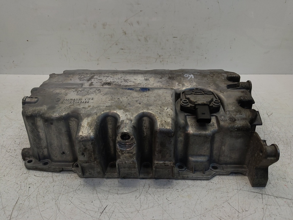 [MTD-512428] Cárter de aceite Audi A3 Golf 2.0 TDI CBAB CBA 03G103603AD