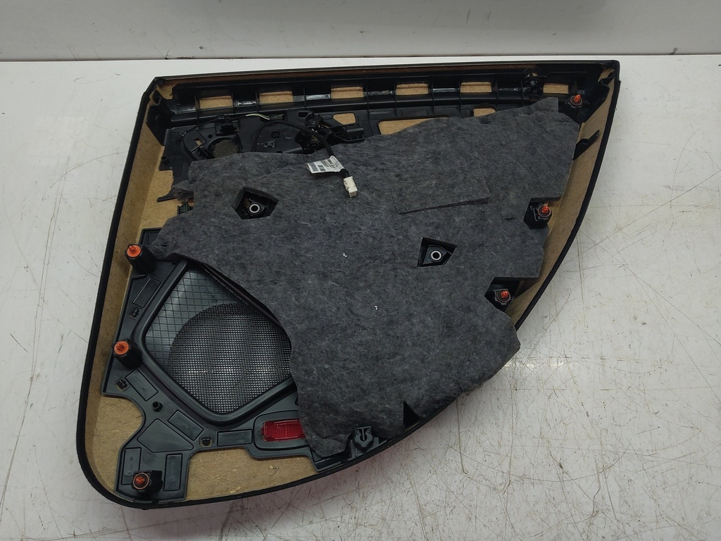 [MTD-514287] Panel de puerta trasera izquierda Mercedes CLA C117 270.910 3003517300 A1767300794