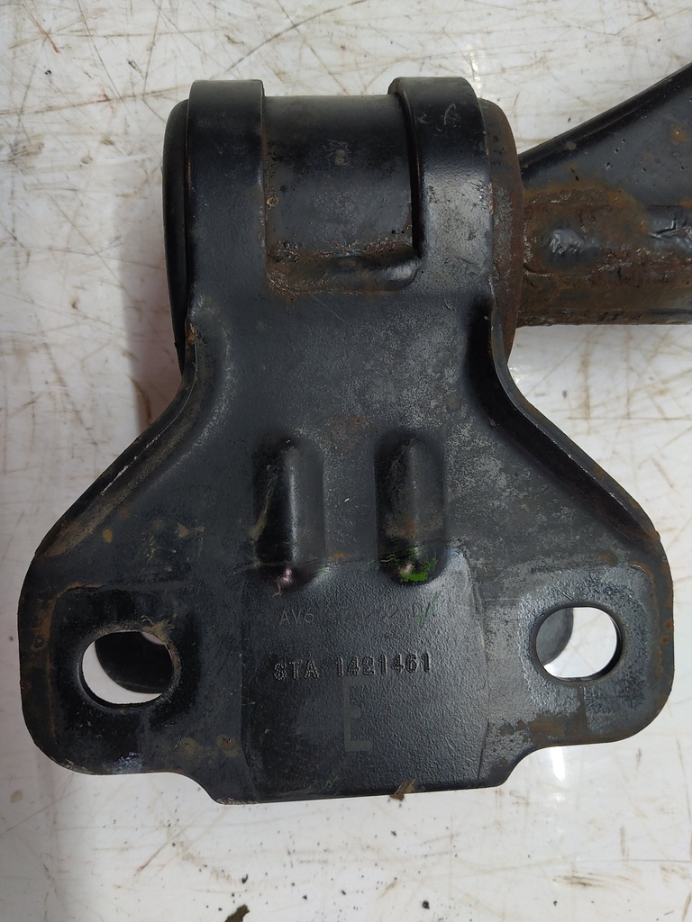 [MTD-514988] Brazo de control Volvo V40 2.0 D 5204 T6 31340232