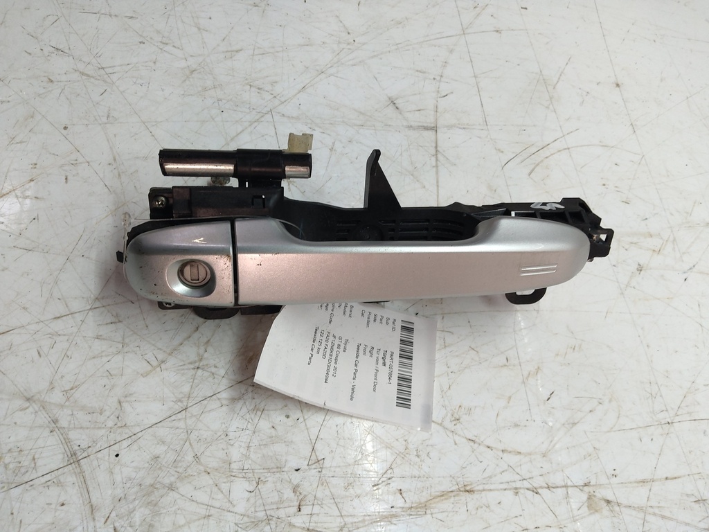 [MTD-515278] Manija de la puerta Toyota GT86 Coupe 2.0 FA20 FA20D 2012