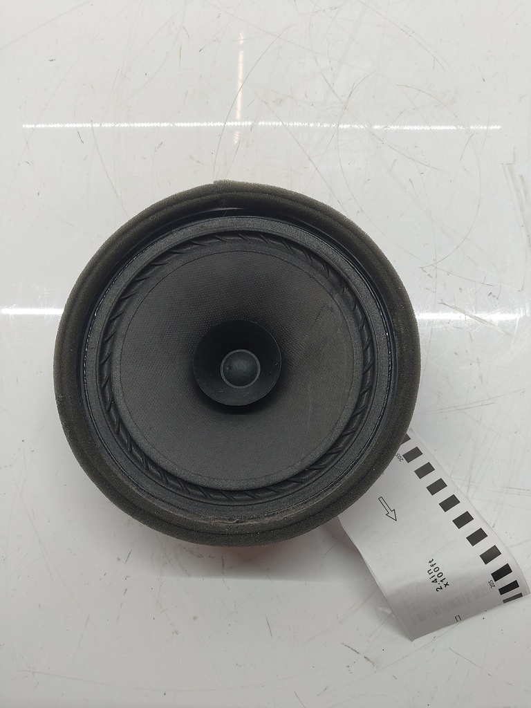 [MTD-515924] Altavoz Mitsubishi L200 2.4 D 4N15 8720A151