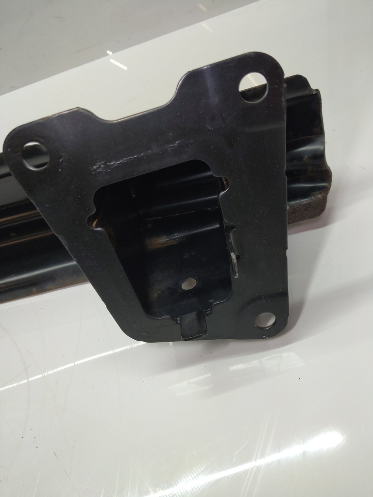 [MTD-516294] Refuerzo de paragolpes trasero VW Passat B7 2.0 TDI CFFB CFF 3AA807305