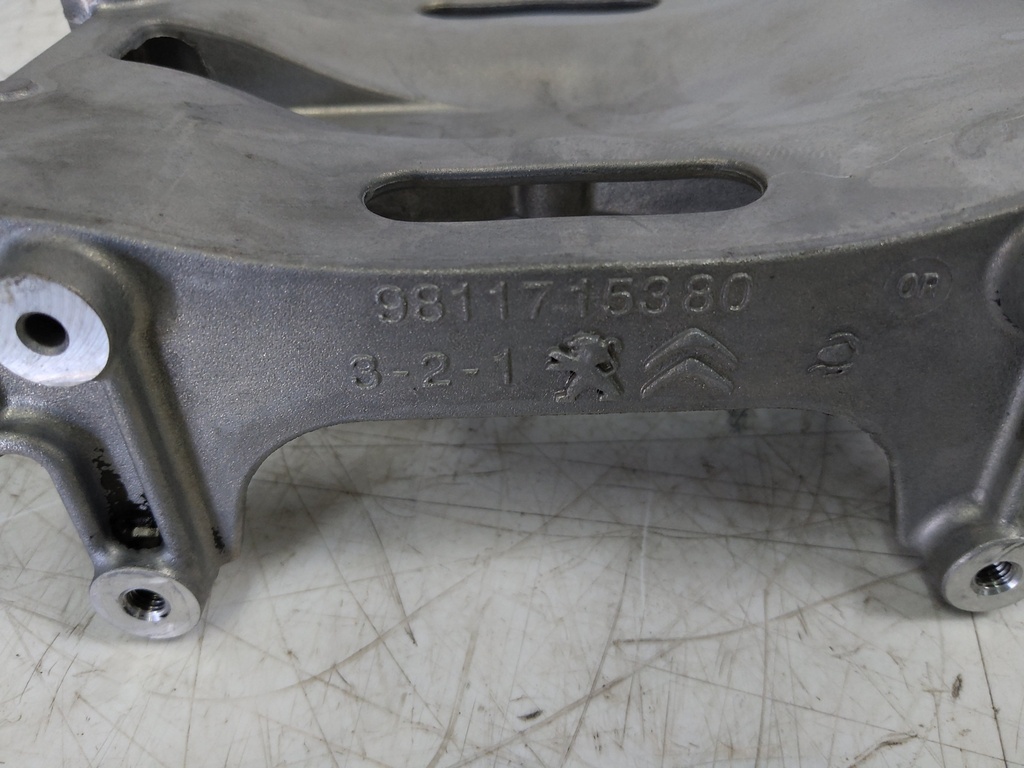 [MTD-517969] Placa deflectora Peugeot Expert 2.0 BlueHDI DW10FE