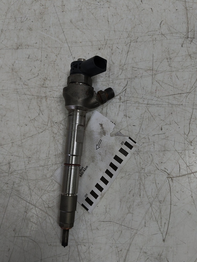 [MTD-518888] Inyector Audi A4 B9 2.0 TDI (DETA, DET) 04L130277AE