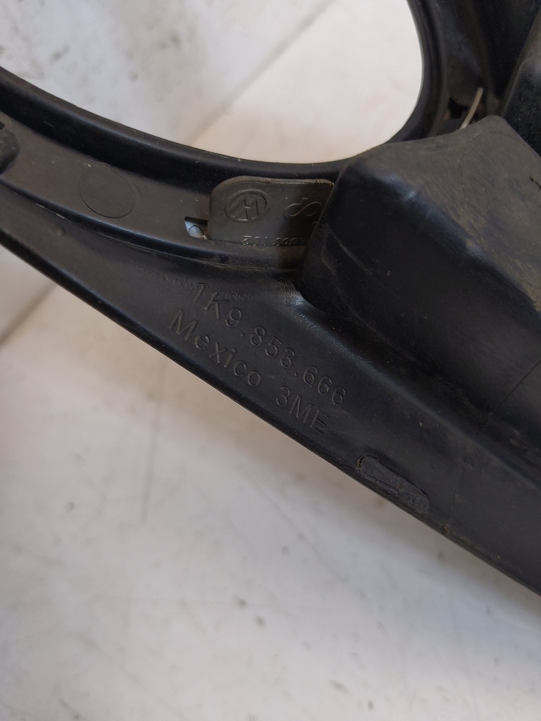 [MTD-520331] Rejilla del radiador delantera VW Golf 2.0 TDI CFH CFHC 1K9853666