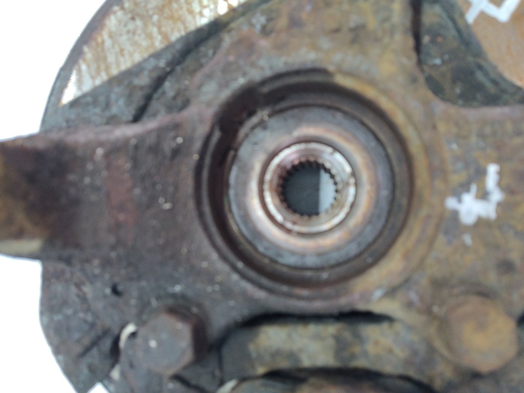 [MTD-519943] Cubo de rueda Opel Corsa D 1.4 Gasolina A14XER A14