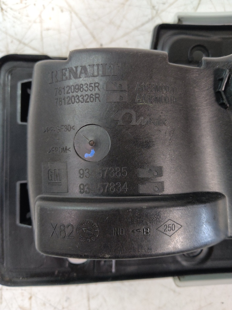 [MTD-520925] Tapón del depósito de combustible RENAULT TRAFIC III 2.0 dCi Diesel M9R710 781209835R