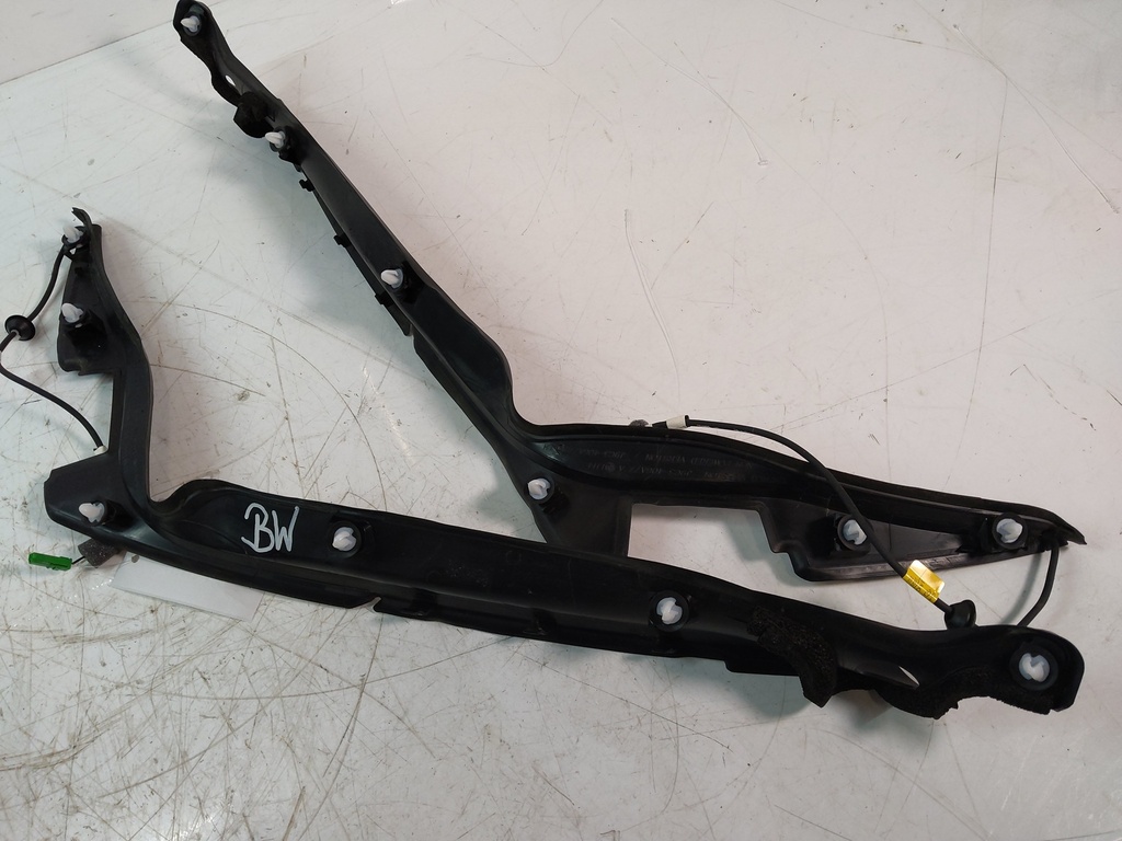 [MTD-521418] Moldura delantera Jaguar E-Pace X540 2.0 D200 204DTY AJ21D4