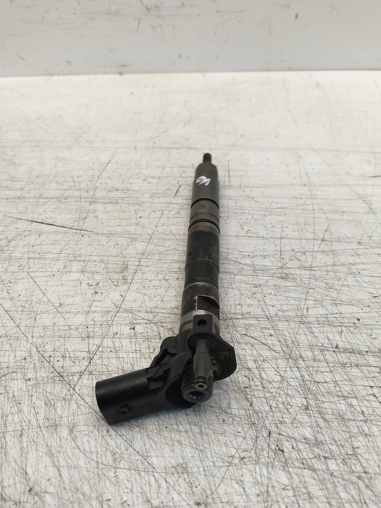 [MTD-521768] Inyector VW Passat B6 2.0 TDI CBAB CBA 03L130277