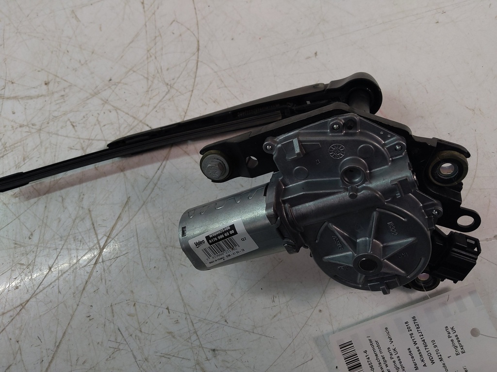 [MTD-521697] Motor limpiaparabrisas Mercedes Clase A W176 1.6 M270.910