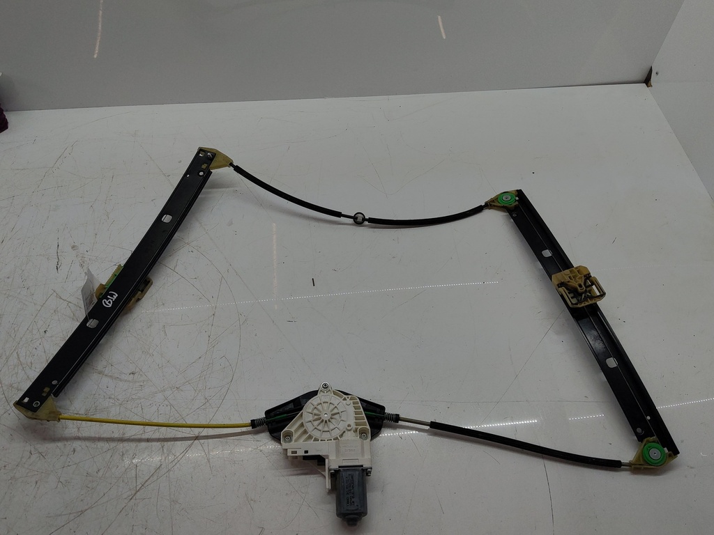 [MTD-522050] Motor de elevalunas AUDI A4 B8 Avant S4 3.0 TFSI 2014