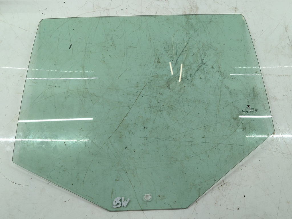 [MTD-522378] Cristal de ventana Skoda Fabia II 542 2012 CBZB CBZ 1.2 TSI