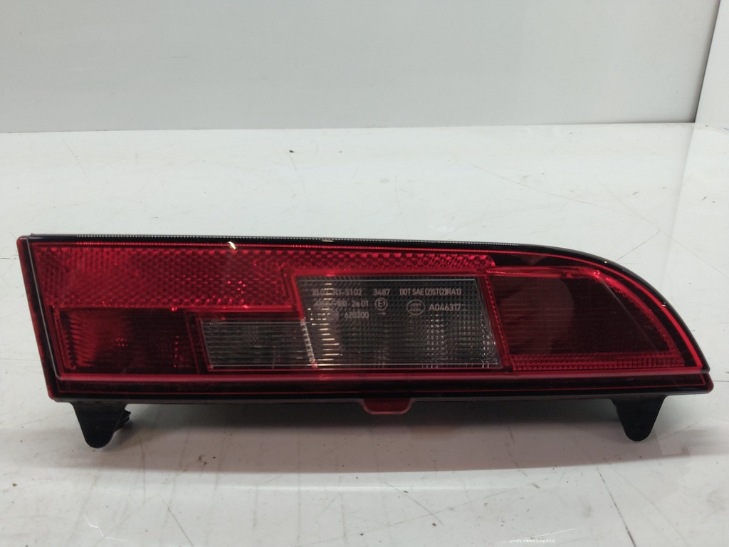 [MTD-523785] Luz trasera derecha BMW i3 I01 2015 730404405