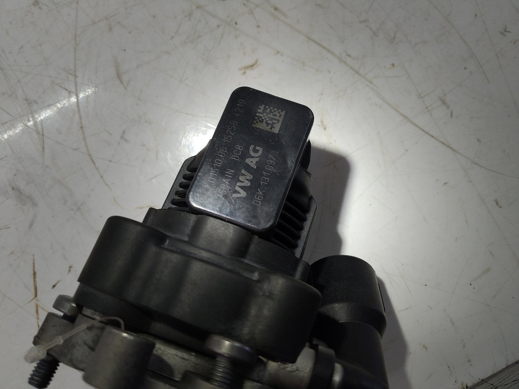 [MTD-524470] Válvula EGR para A3/Golf/Jetta CNSB/CNS 06K131097L