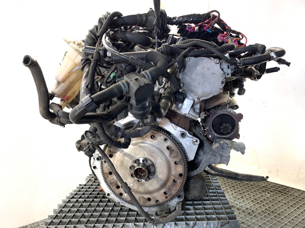 [STARK-748964] Motor Audi A4 B8 2.0 TFSI