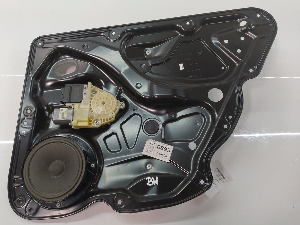 [MTD-530803] Motor de elevalunas VW Passat B7 Variant 2013 CFFB CFF 2.0 TDI