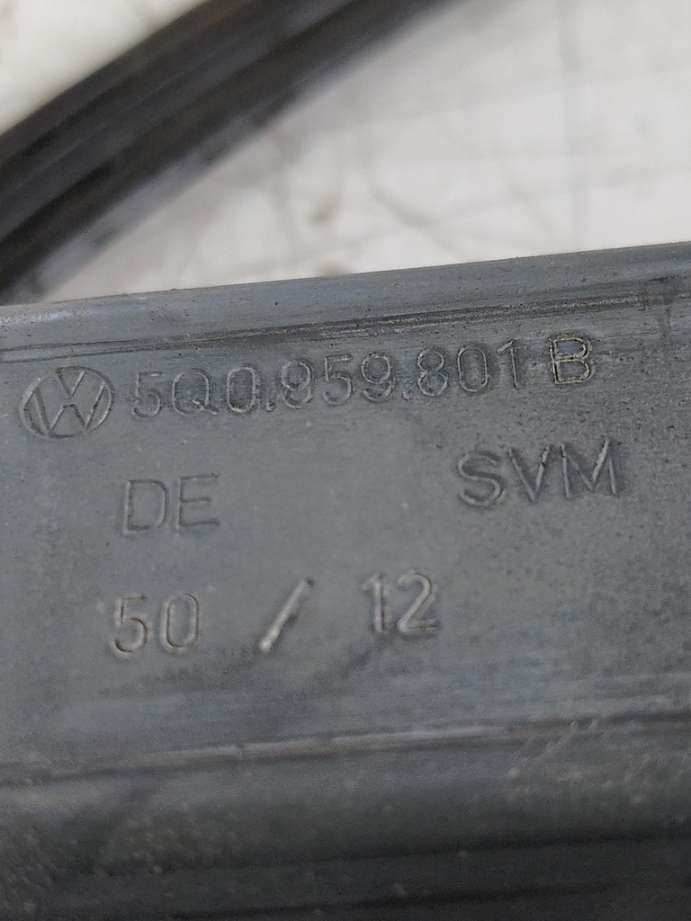 [MTD-531406] Motor de elevalunas VW Golf VII 2013 1.4 TSI 90 kW 122 CV 5Q0959801B