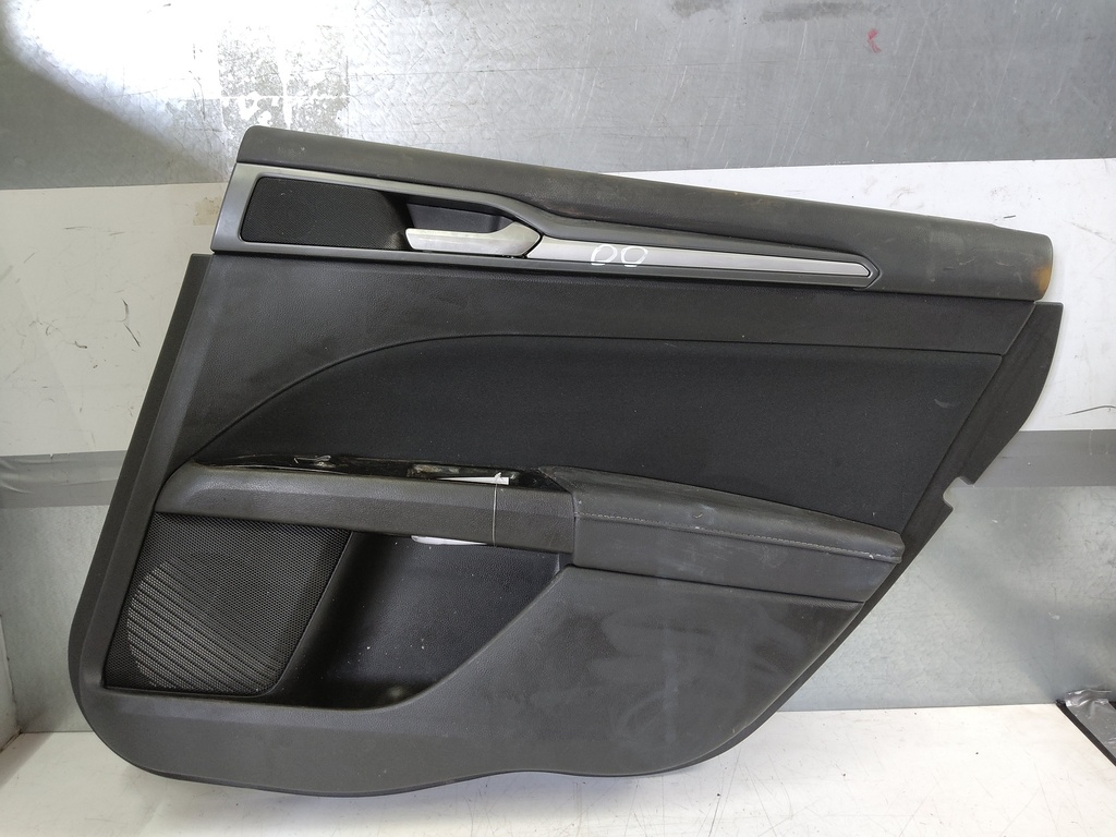 [MTD-531842] Revestimiento de puerta Ford Mondeo V Turnier 2015 UNCE 15HDTX-C 1.5 Ecoboost