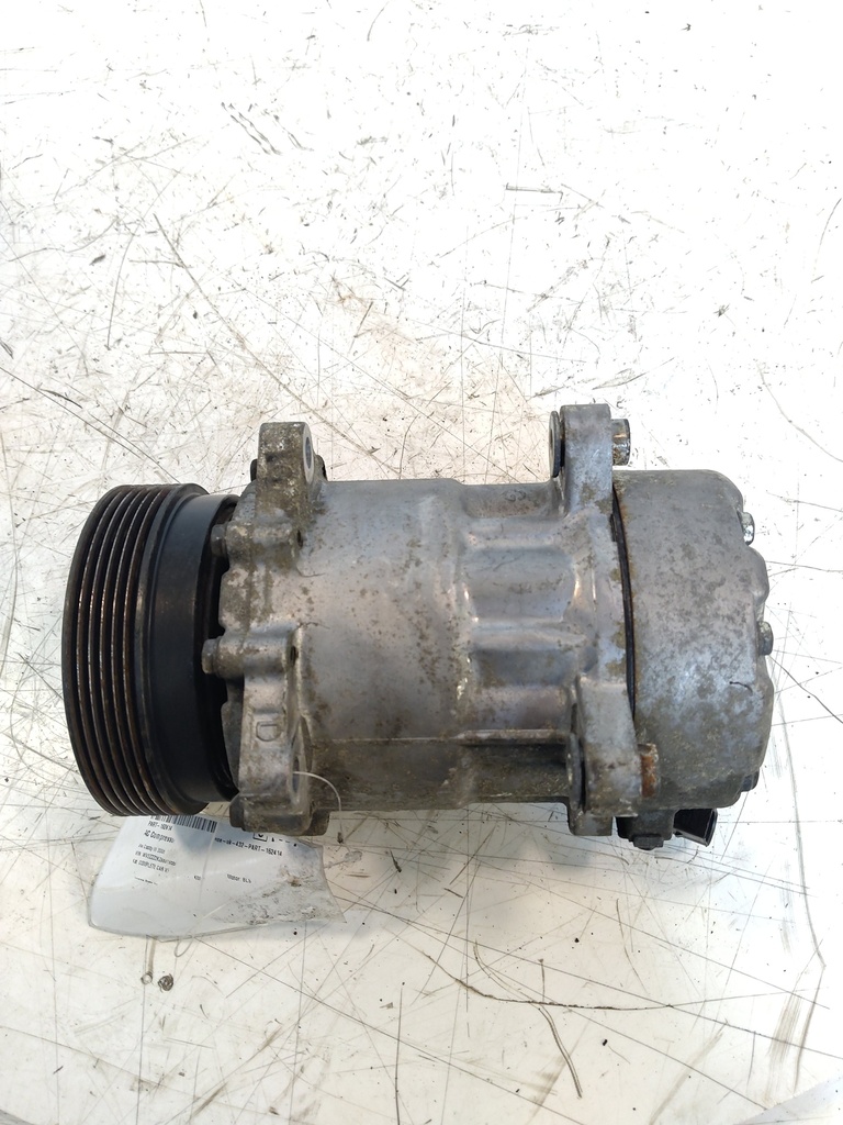 [MTD-533289] Compresor de aire acondicionado VW Caddy III 1.9 TDI BLS 2008