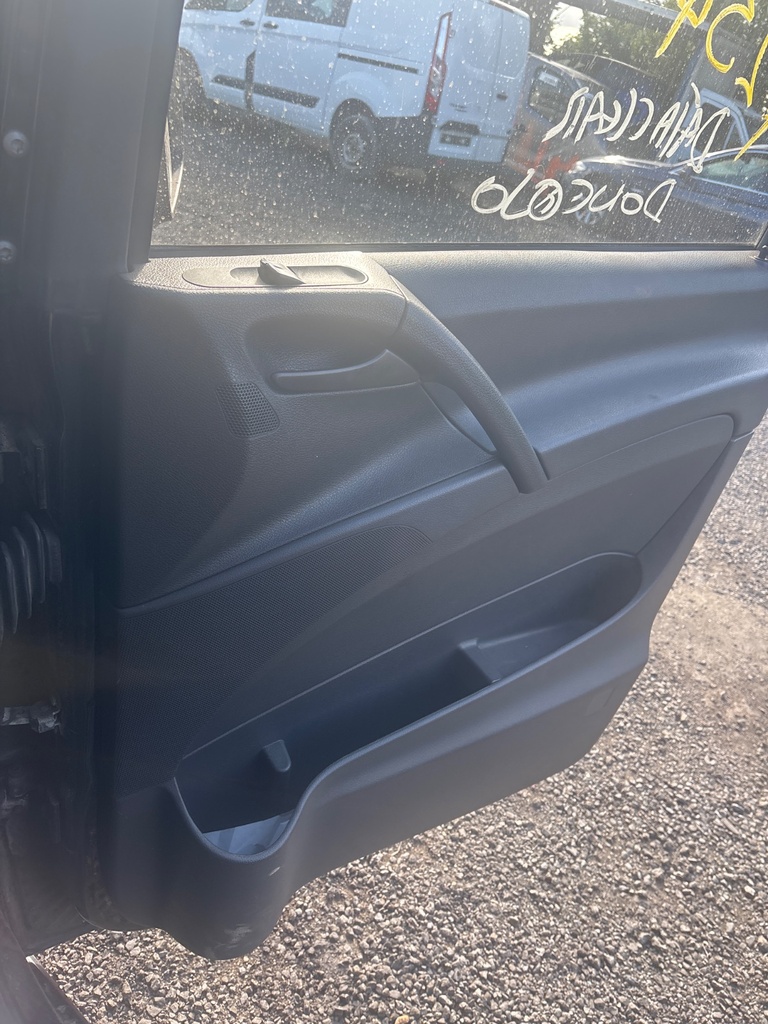 [MTD-533651] Motor elevalunas puerta delantera derecha Mercedes-Benz Vito 2011