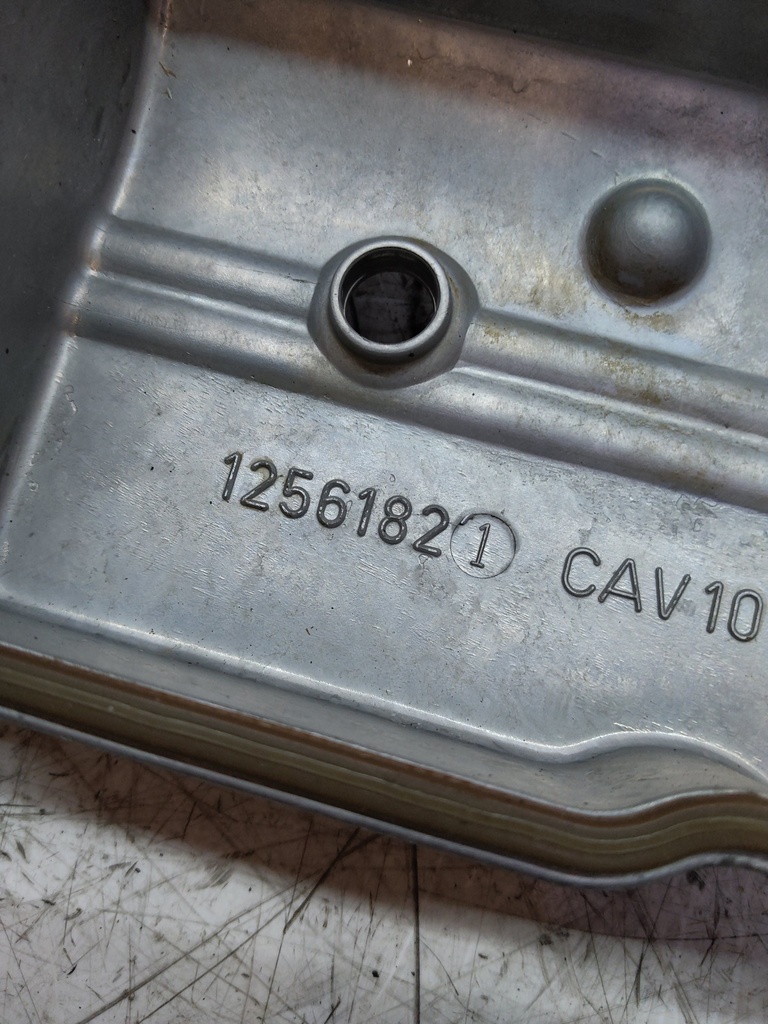 [MTD-534322] Tapa de válvulas Chevrolet Silverado 2002 LQ4 6.0 V8 1256182