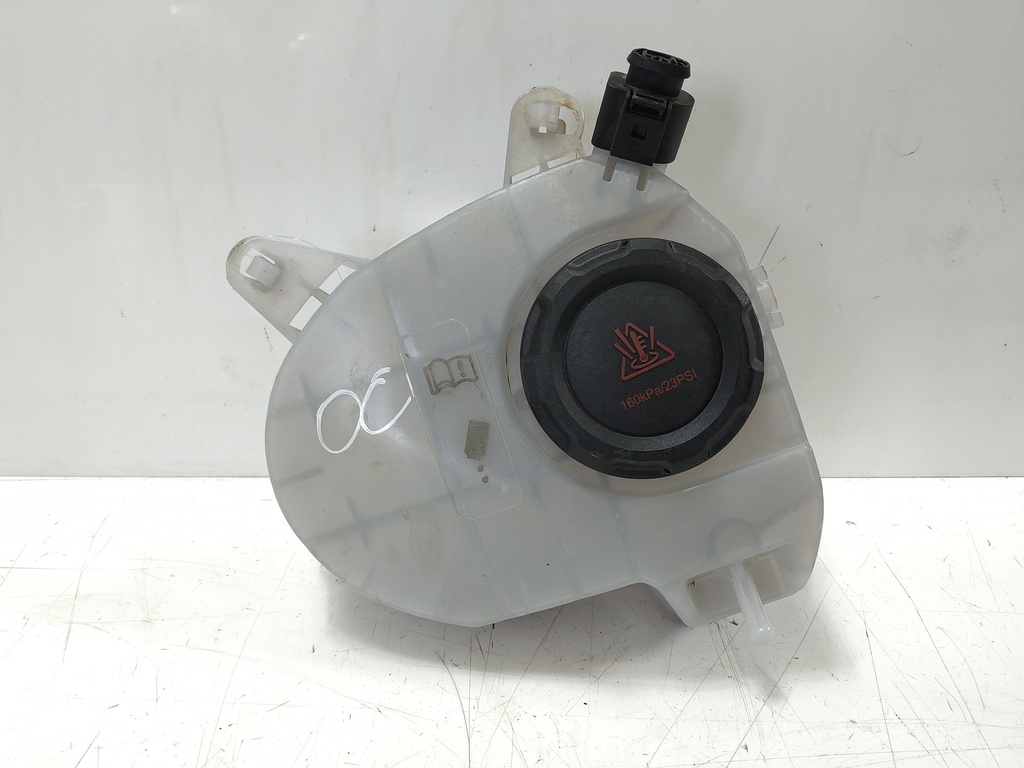 [MTD-534496] Depósito de compensación Skoda Karoq NU7 1.5 TSI 5WA121407F