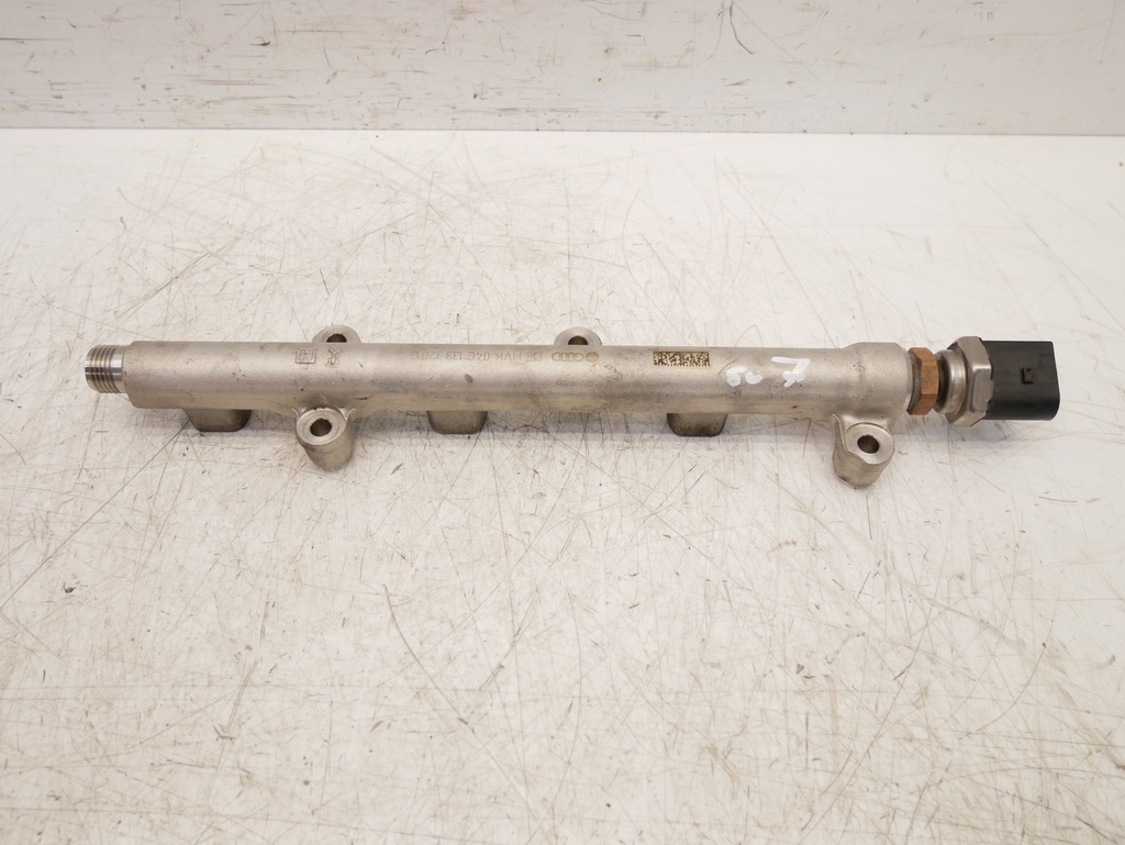 [MTD-396458] Rampa de inyectores Seat VW Audi 1.0 TSI DKRF DKR 04C133320C