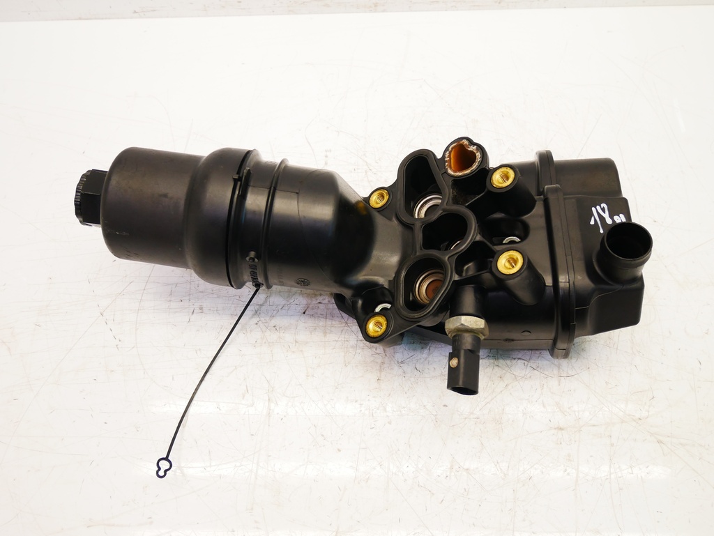 [MTD-398744] Caja de filtro de aceite para Audi A4 B7 2.0 TFSI BUL 06F115397F