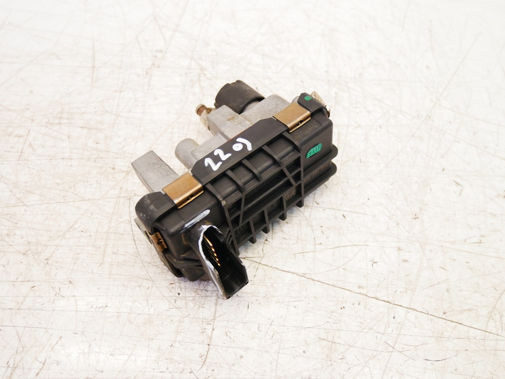 [MTD-400256] Actuador para Audi A4 A5 Q5 3.0 TDI CCWA CCWB 155-176 kW 767649 6NW009550