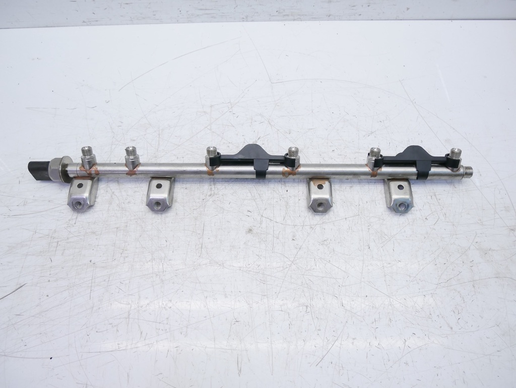 [MTD-413327] Rampa de inyectores BMW Serie 5 E60 E61 3.0 535i 535 N54B30A N54 7575490