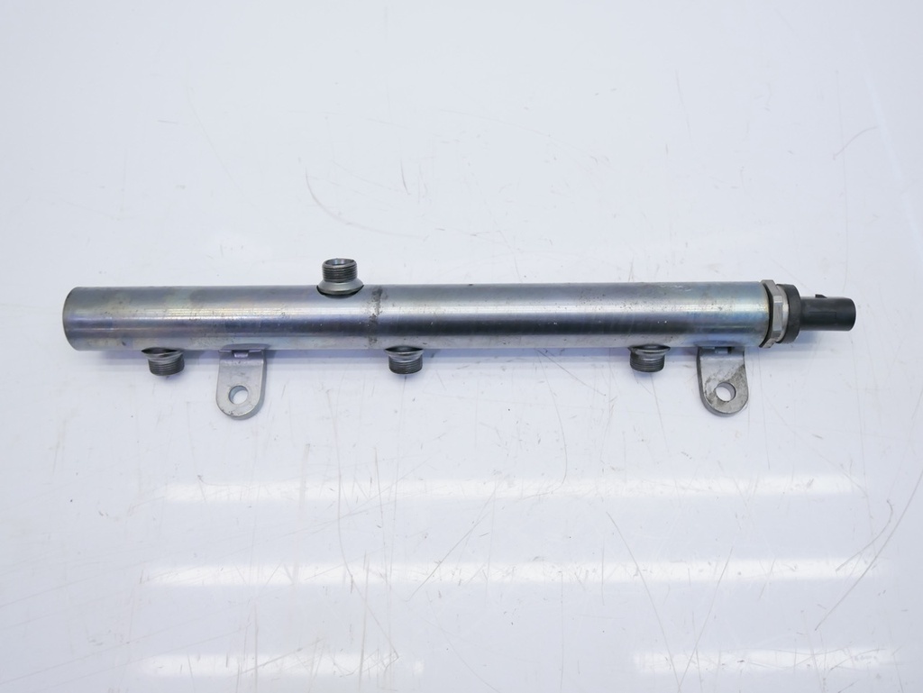 [MTD-417909] Flauta de inyectores para Mercedes S350 3.0 CDI OM 642.861 A6420703095