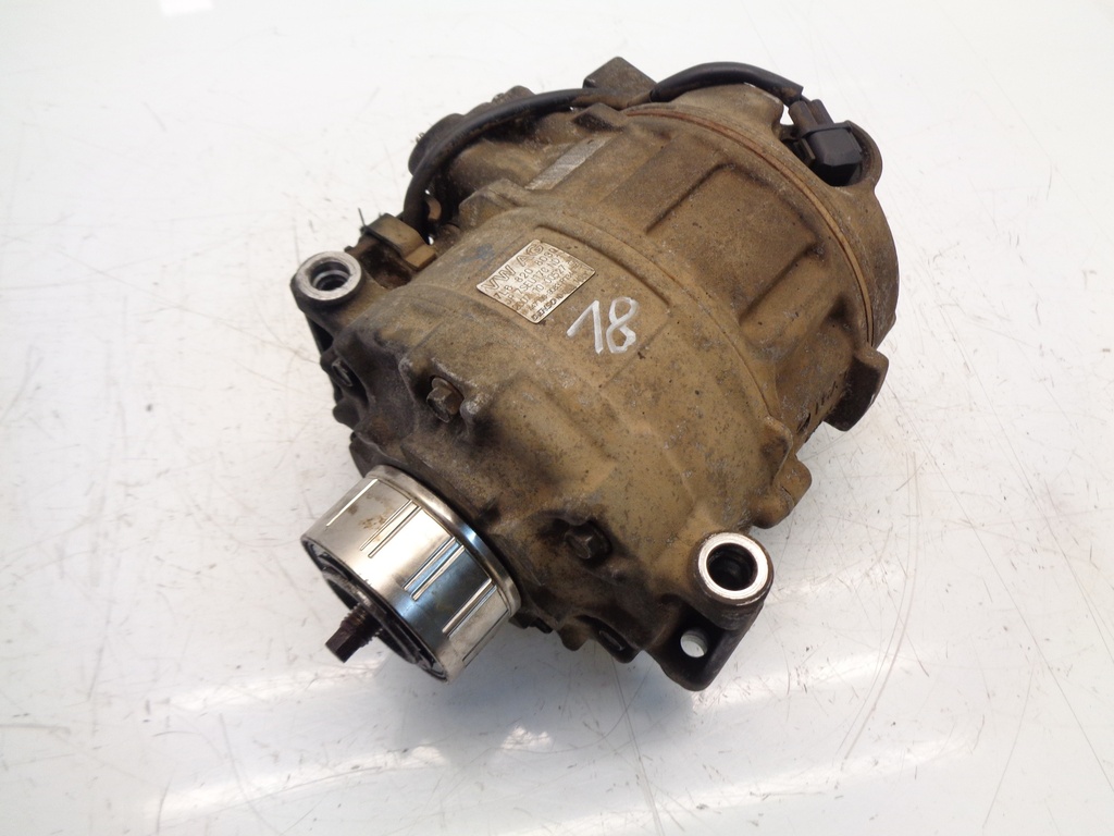[MTD-378882] Compresor de aire acondicionado VW Touareg 7LA 3.0 V6 TDI BKS 7L6820803Q