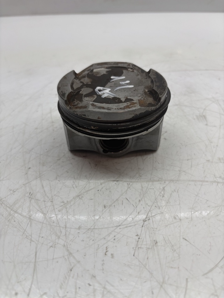[MTD-442925] Pistón Mini Countryman 1.5 Gasolina B38A15A 136CV 2021