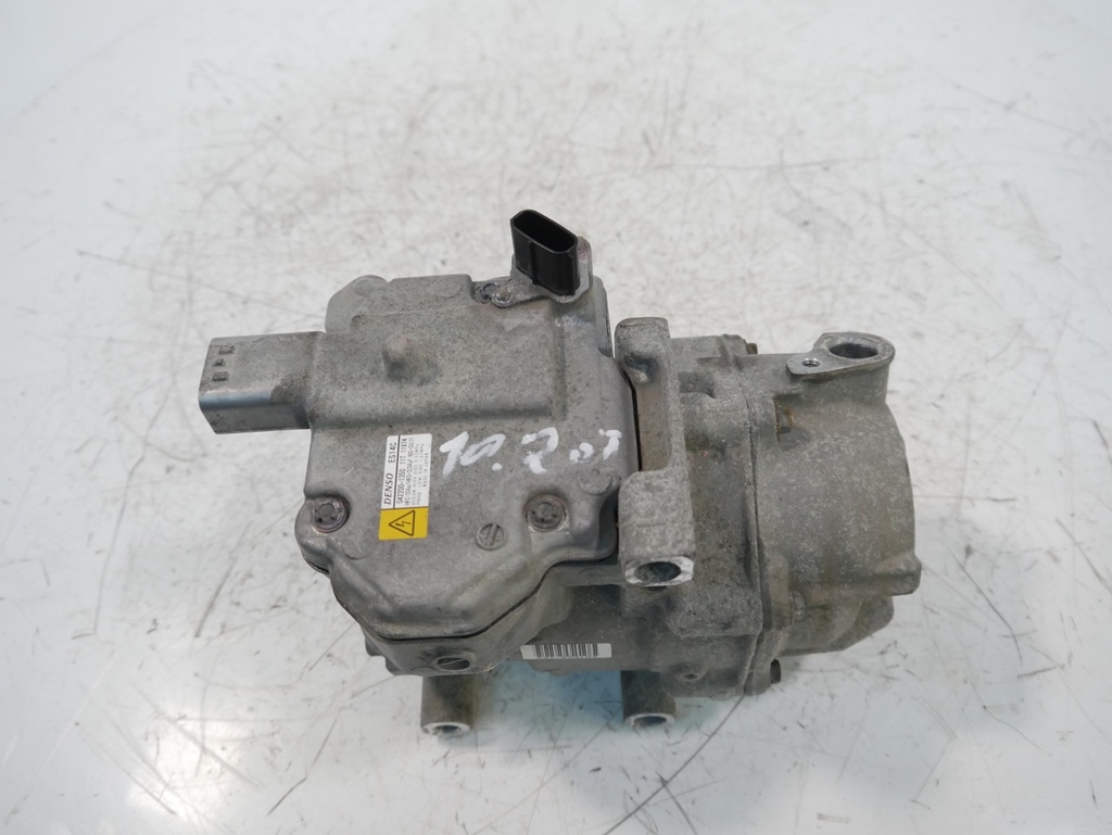 [MTD-493180] Compresor de aire acondicionado Toyota Yaris 1.5 Hybrid 1NZ-FXE 1NZ 042200-1350