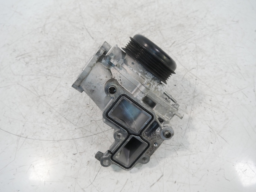 [MTD-495249] Bomba de agua Mercedes C Clase C205 2.0 C 300 d OM654.920