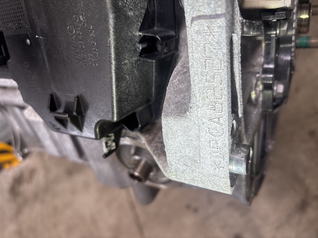 [MTD-525227] Motor Skoda Octavia 1.5 TSI DPCA