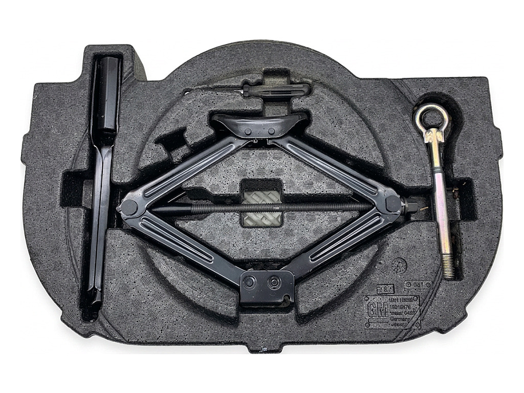 [STARK-907462] Kit de herramientas OPEL ASTRA K Sports Tourer (B16) 2015-2022