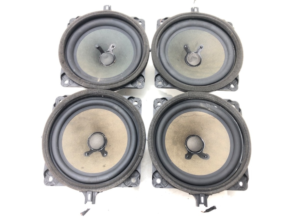 [STARK-532182] Kit de altavoces HYUNDAI i40 I (VF) 2012-2022 1.7 CRDi