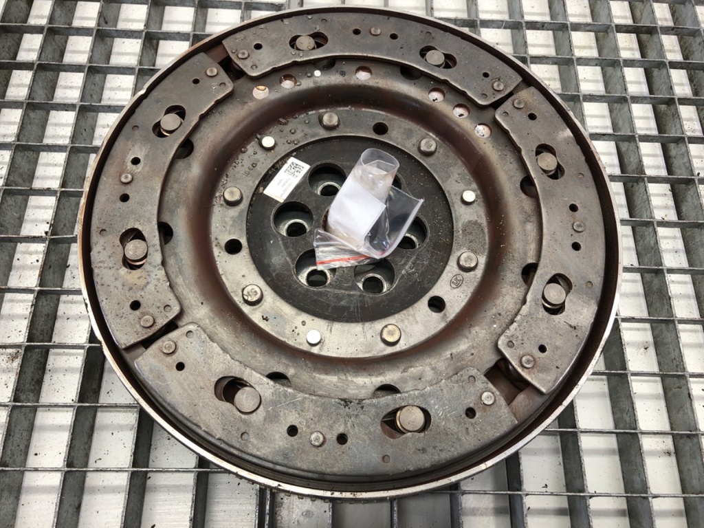 [STARK-764575] Embrague Renault Megane IV liftback 1.6 TCe 151 kW 123109274R