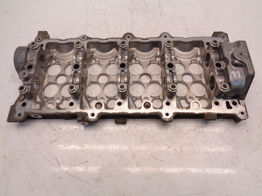 [MTD-390657] Carcasa del árbol de levas Opel Astra Zafira 1.7 CDTI A17DTR A17