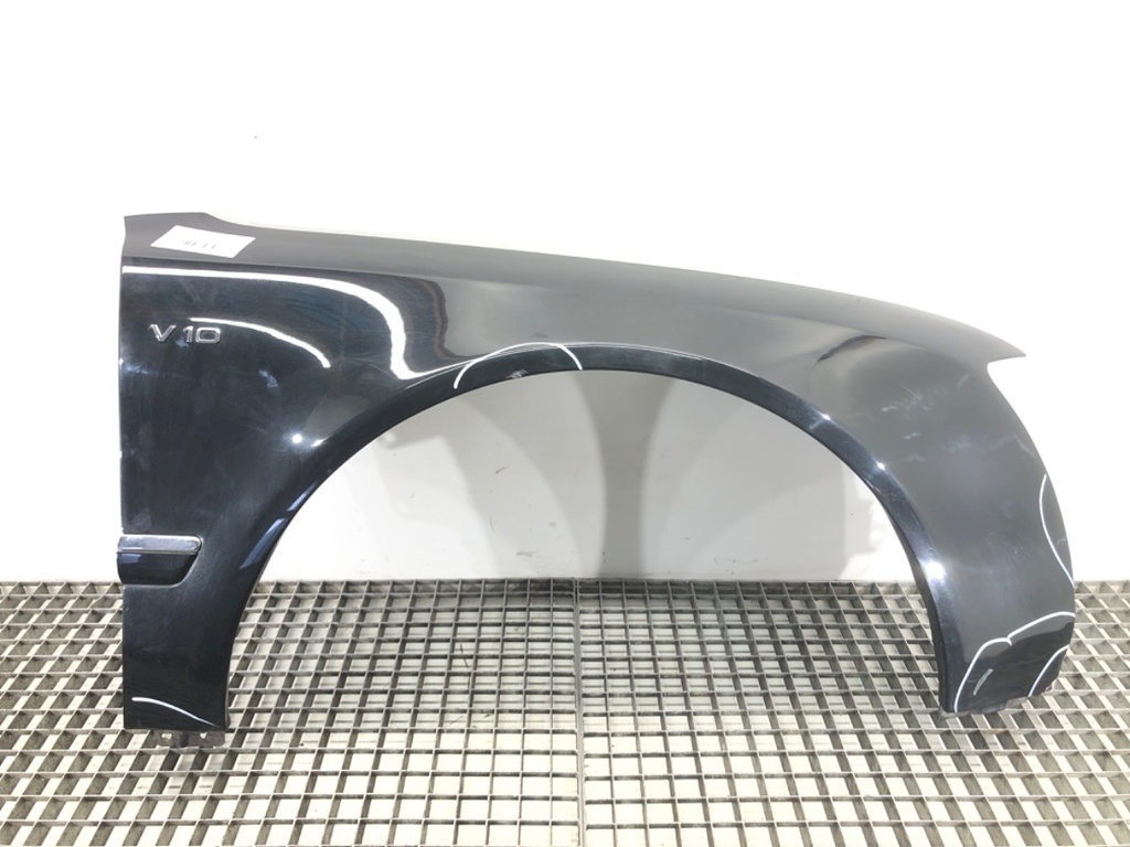 [STARK-473487] Aleta delantera derecha AUDI A8 D3 (4E2, 4E8) 2002-2010 S8 quattro 2006-2010