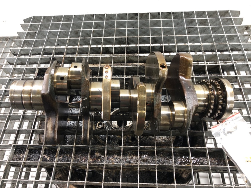 [STARK-505499] Cigüeñal Audi A6 C6 (4F2) 2.4 quattro 130 kW 2005-2008