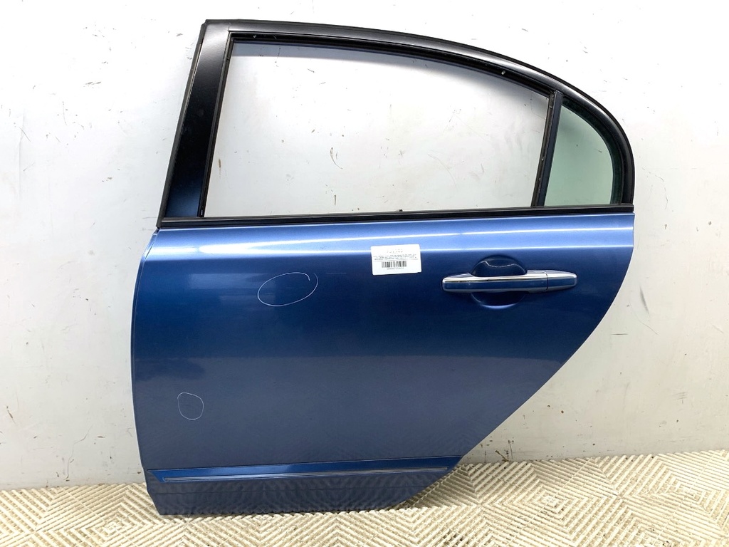 [STARK-731505] Puerta trasera izquierda Honda Civic VIII sedan 2005-2022