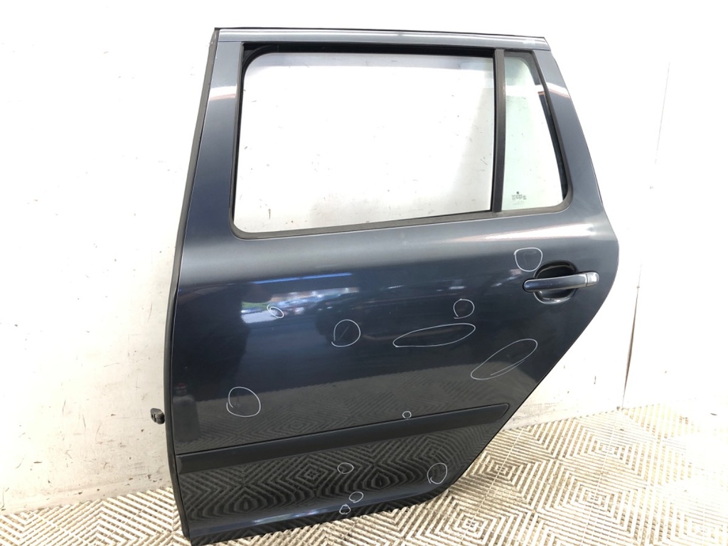 [STARK-746495] Puerta trasera izquierda SKODA OCTAVIA II Combi (1Z5) 2004-2013