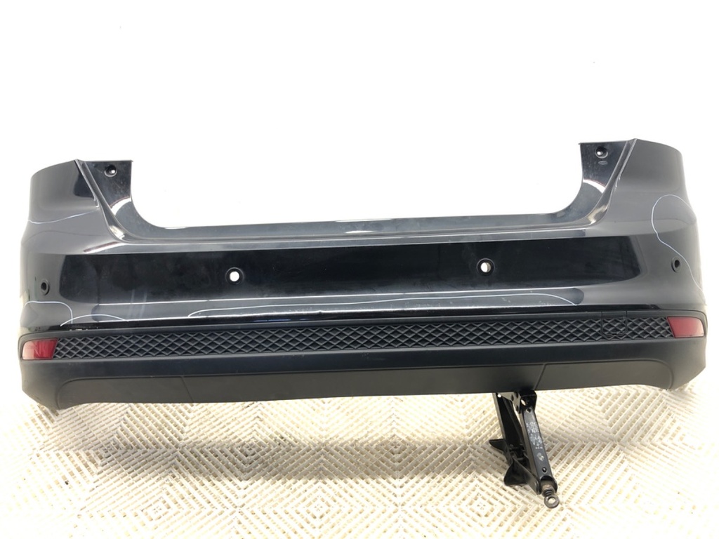 [STARK-753211] Parachoques trasero FORD FOCUS III 2010-2022