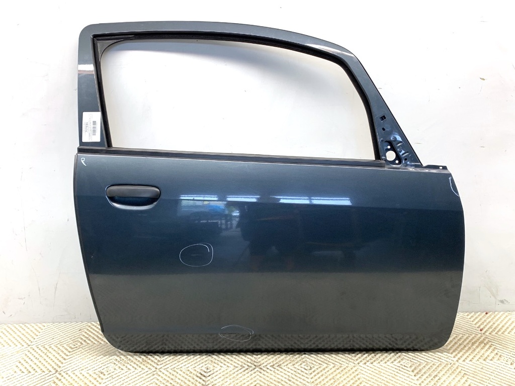 [STARK-757894] Puerta delantera derecha MITSUBISHI COLT VI (Z3_A, Z2_A) 2002-2012